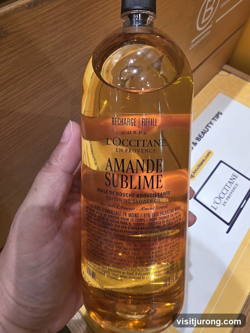 L'Occitane Almond Sublime Softening Shower Oil