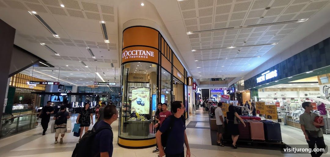 L'Occitane En Provence Storefront