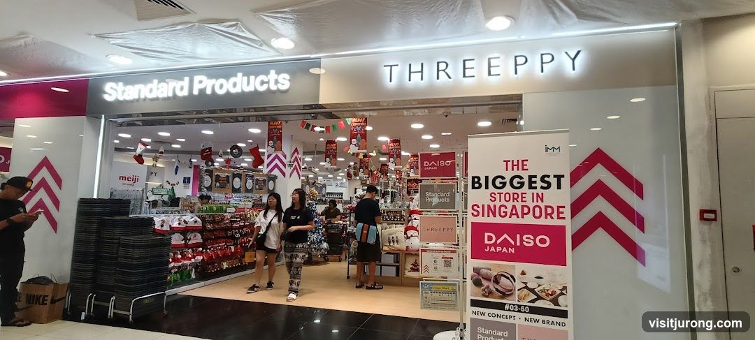 DAISO, Standard Products & THREEPPY