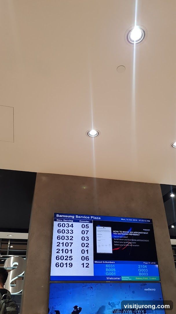 Samsung Service Plaza Queue Display