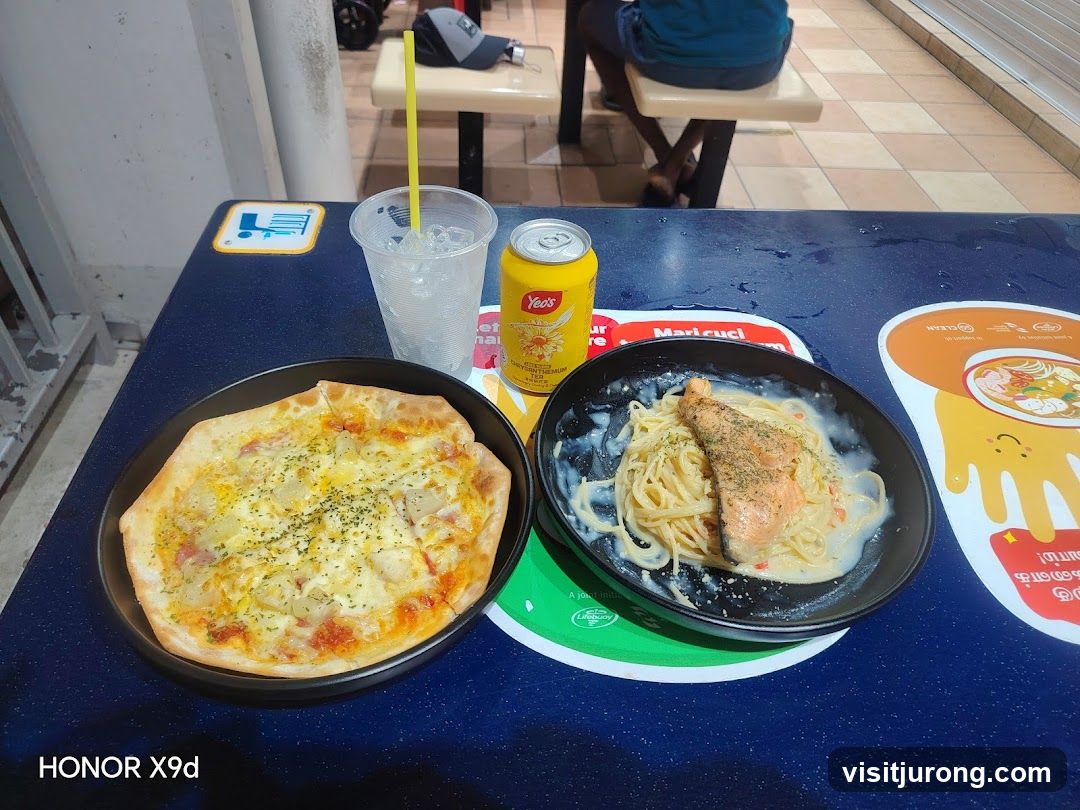 Meal with Pizza and Pasta