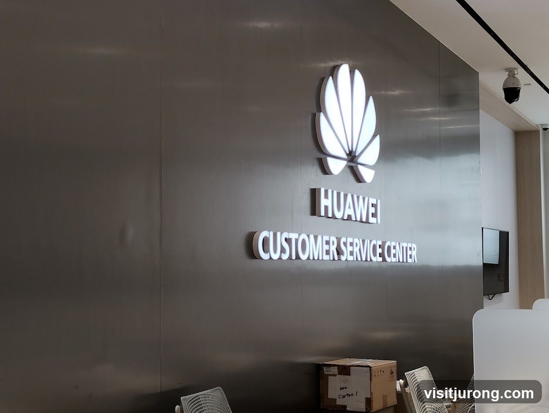 Huawei Customer Service Center Signage