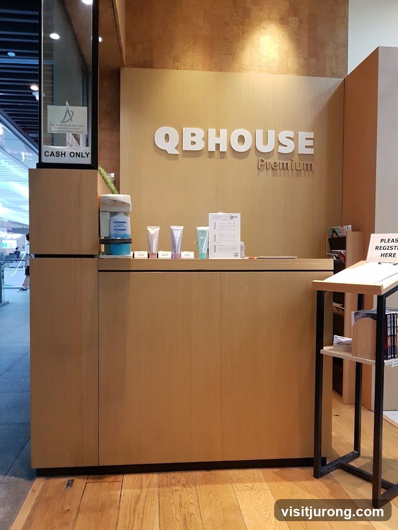 QB HOUSE Premium Counter