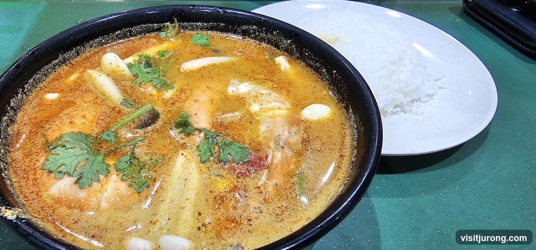 Tom Yum Soup with Rice