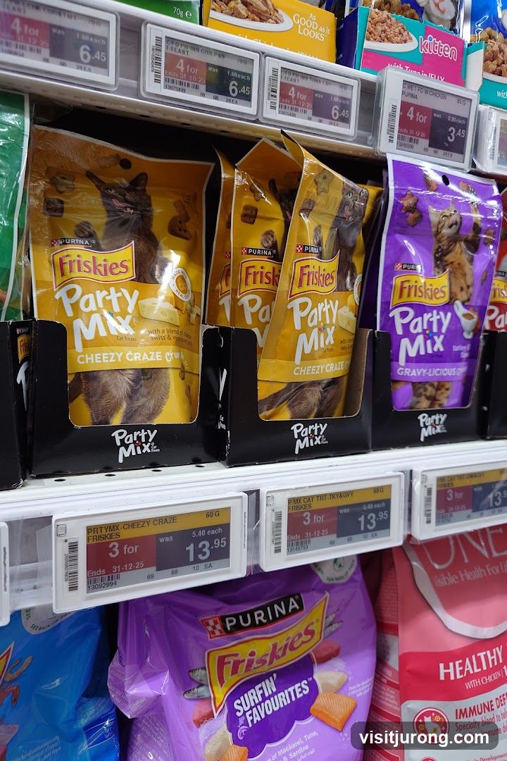 Friskies Party Mix Cat Treats