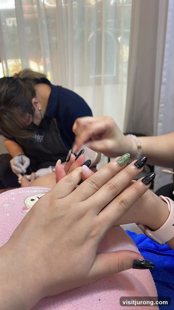 Nail Salon Service