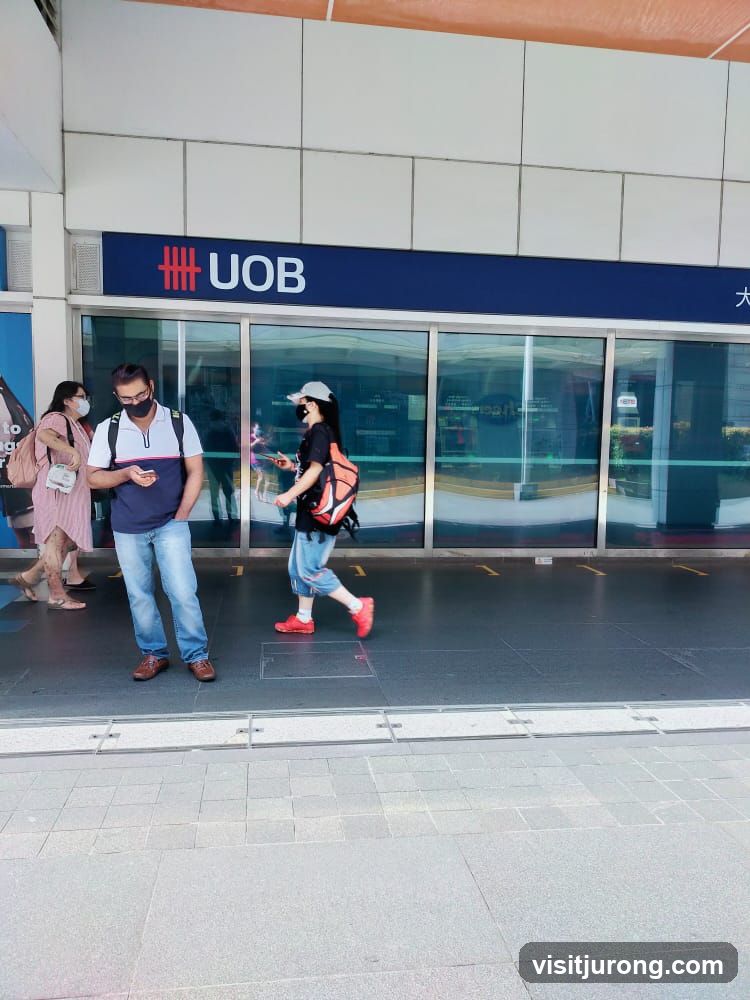 UOB Branch - Jem Branch & Wealth Banking Centre
