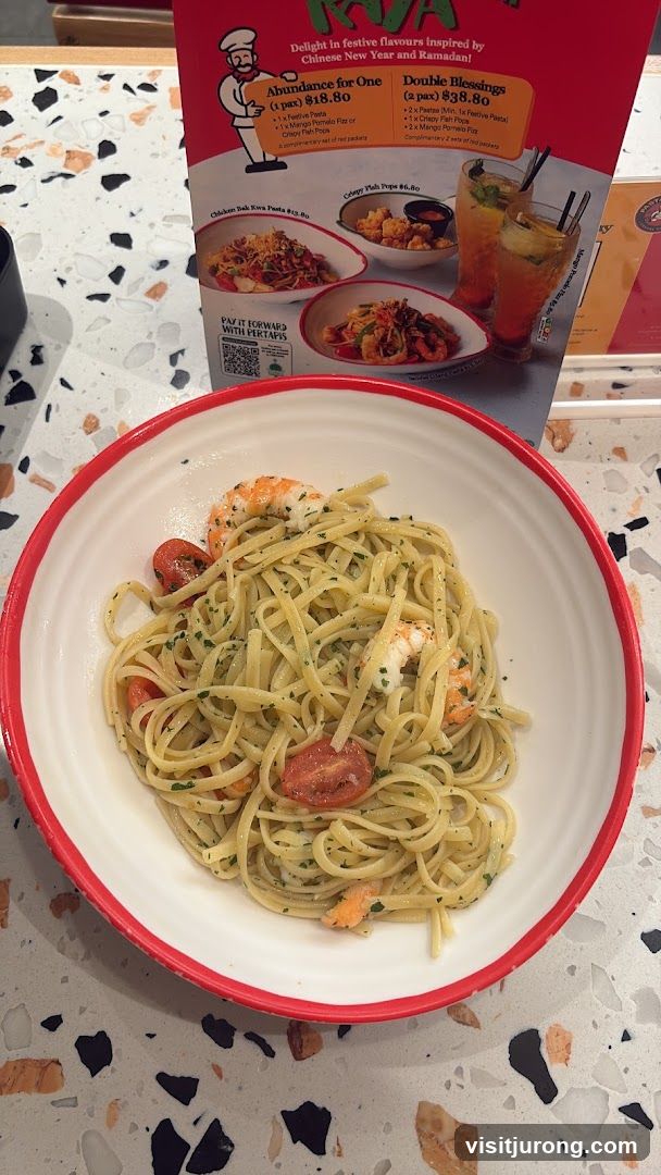 Pasta with Shrimp and Tomatoes