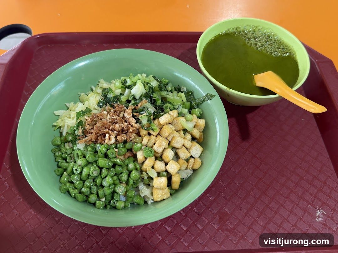 Vegetable Rice Bowl with Green Drink