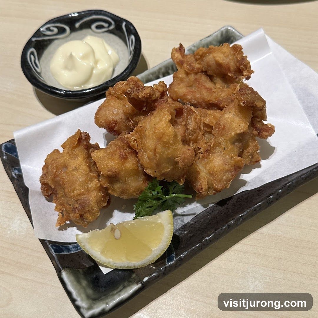 Fried Chicken with Mayo and Lemon