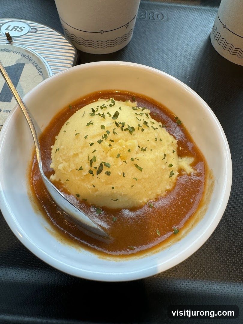 Mashed Potatoes with Gravy