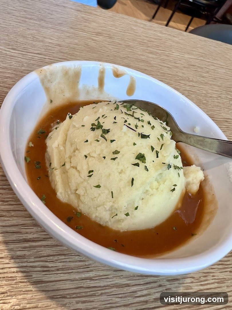 Mashed Potatoes with Gravy