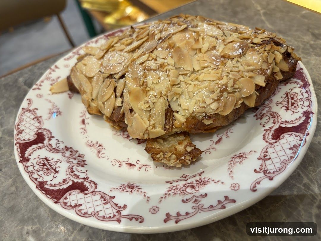 Almond Croissant