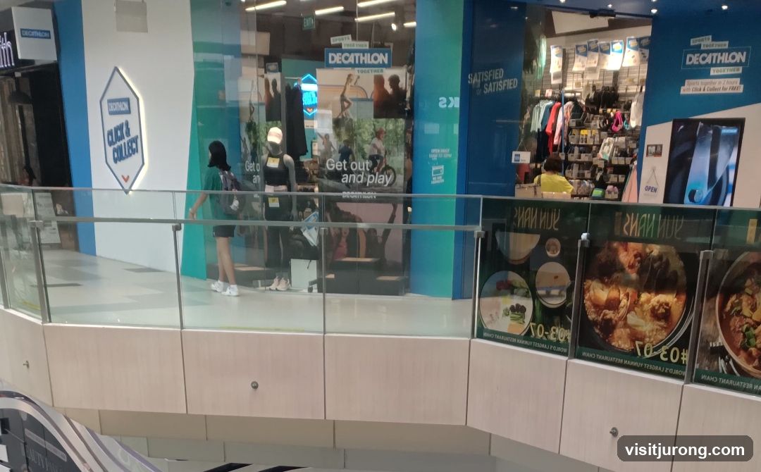 Decathlon Storefront
