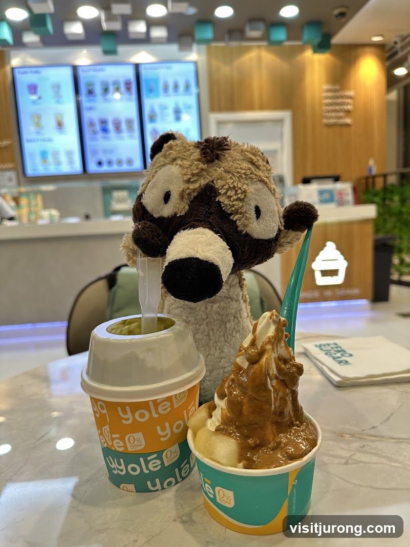 Yolé Frozen Yogurt