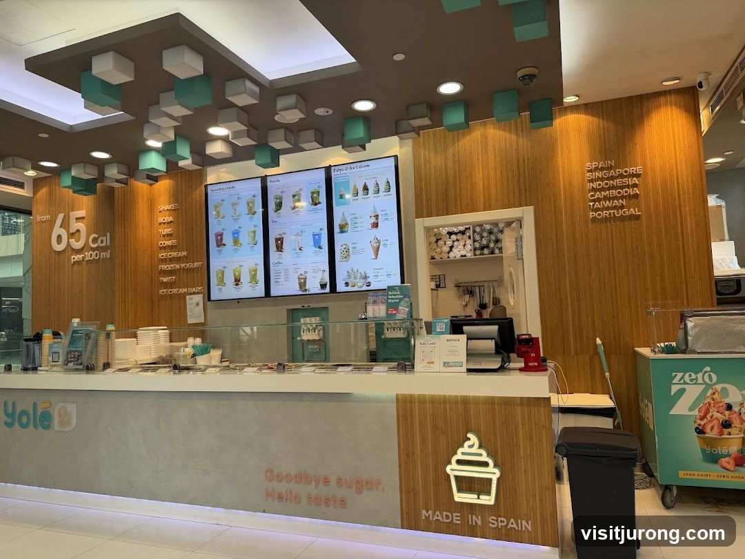 Yolé Frozen Yogurt Shop