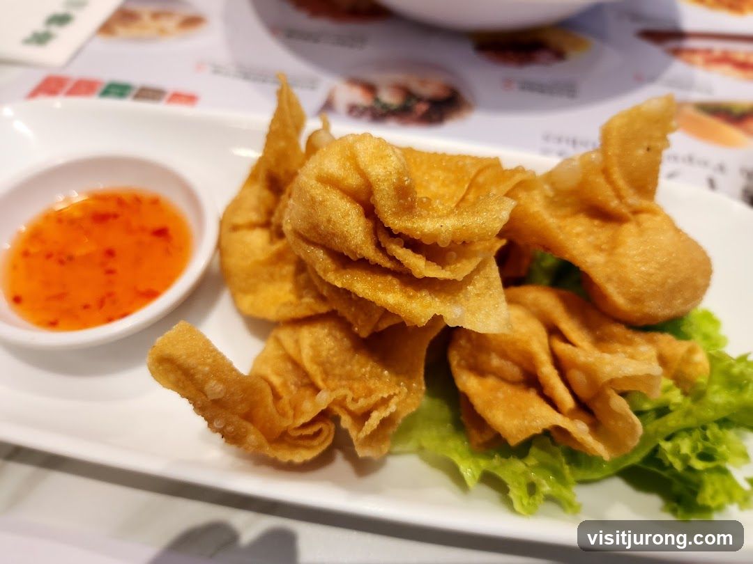 Fried Wontons with Sweet Chili Sauce