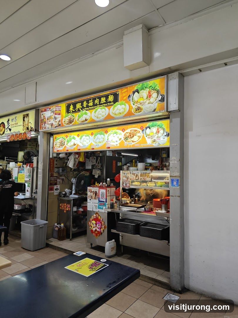 Lai Heng Mushroom Minced Meat Noodle 来興香菇肉脞麵