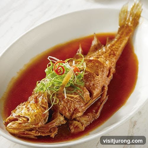 Whole Fried Fish with Sauce