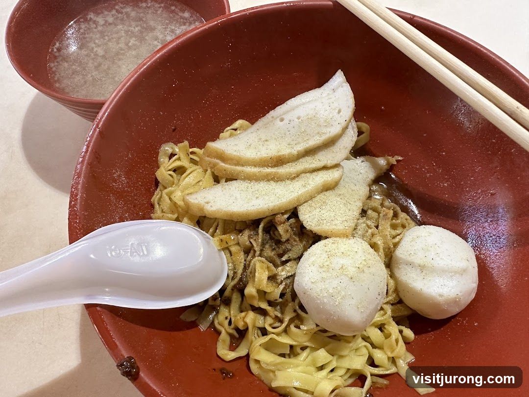 Noodle Dish with Pork and Egg
