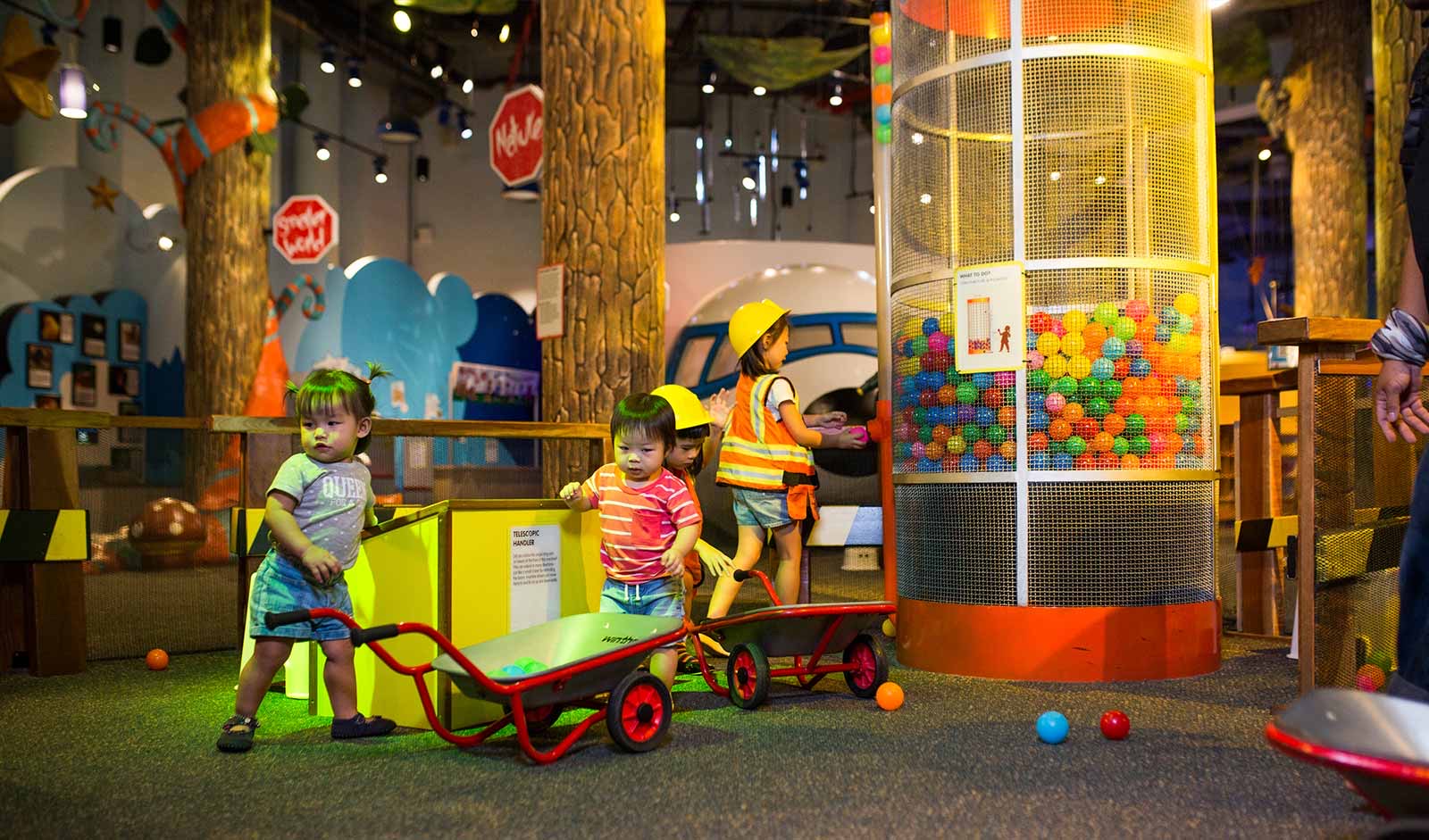 KidsSTOP play gallery at Science Centre Singapore, Jurong Town Hall Road